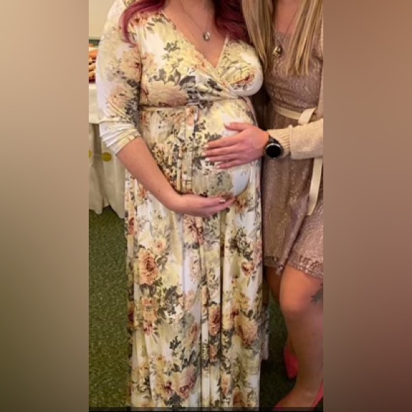 Maternity dress - Picture 2 of 2